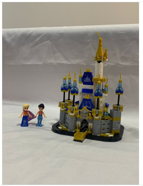 LEGO CASTILLO FROZEN - PARA LAS PEQUEÑAS DE LA CASA